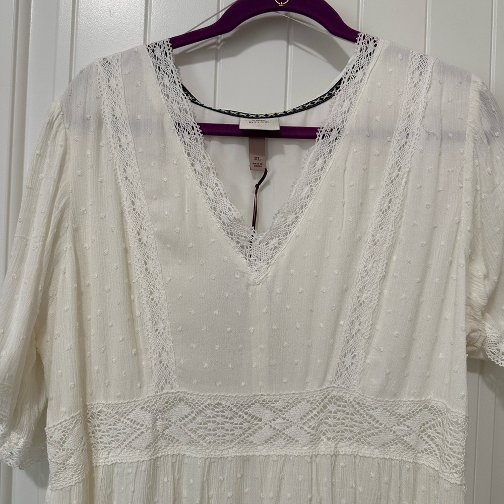 Knox Rose Cream Lace Maxi Dress - Picture 2 of 4